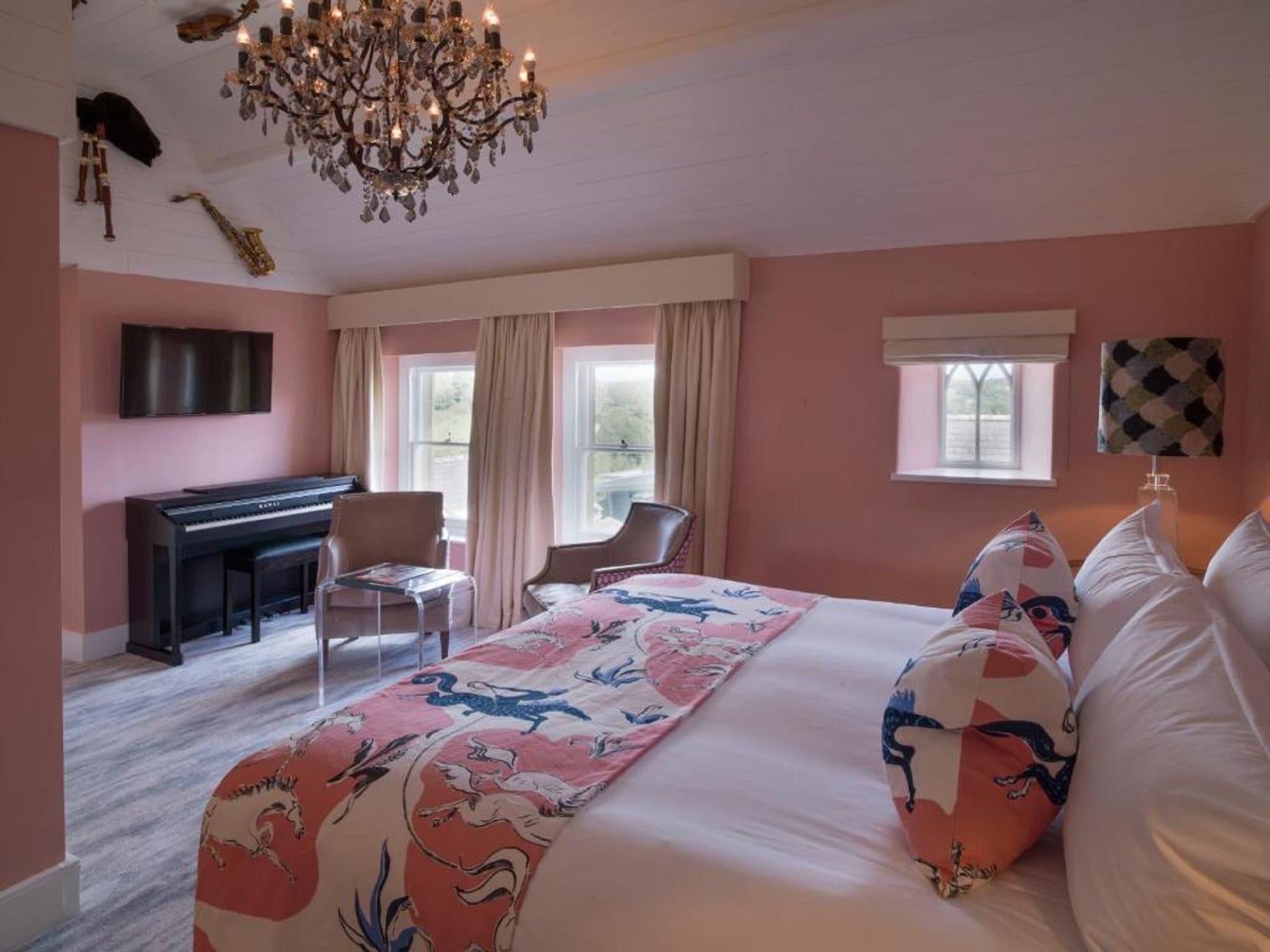 โฮมวูด พาร์ค โฮเต็ล แอนด์ สปา Hotel Freshford ภายนอก รูปภาพ